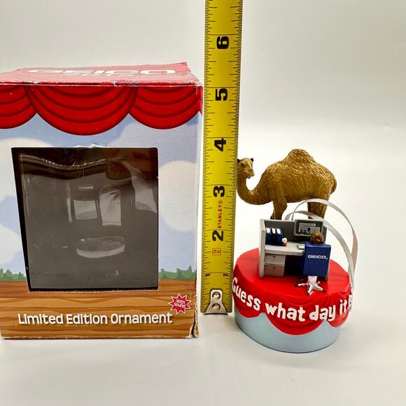 GEICO GUESS WHAT DAY IT IS LIMITED EDITION 2013 ORNAMENT WITH SOUND WORKING - Picture 8 of 12